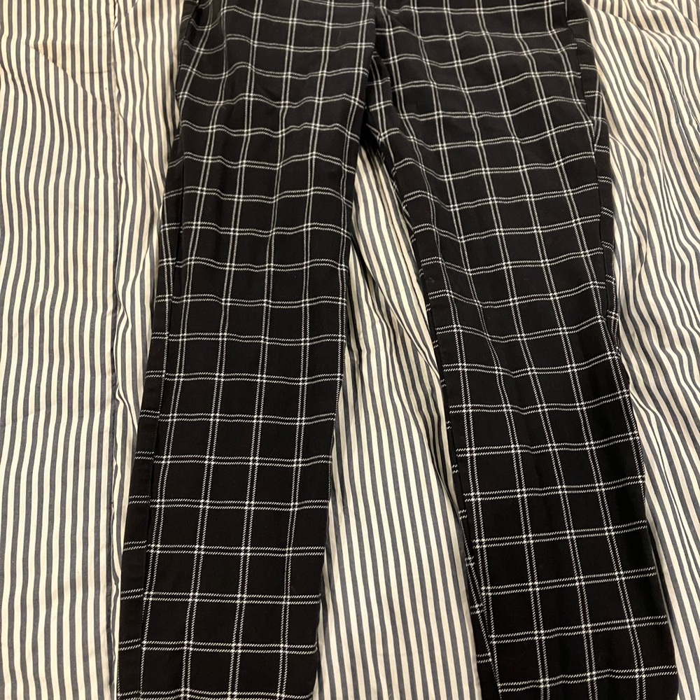 Old Navy Checkered Pixie Pants